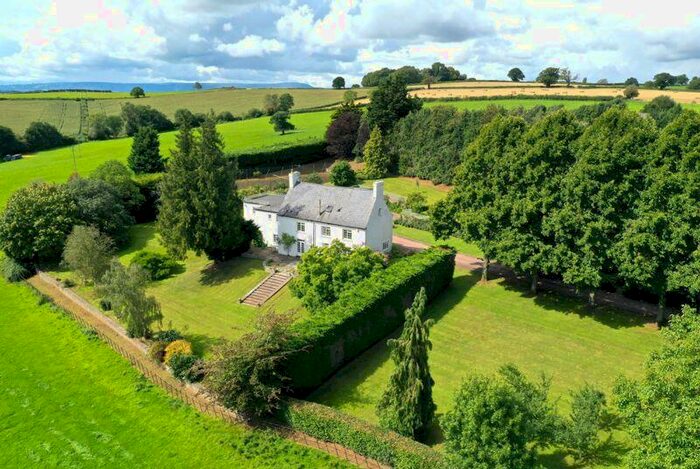 7 Bedroom Character Property For Sale In Rockfield, Monmouth, NP25