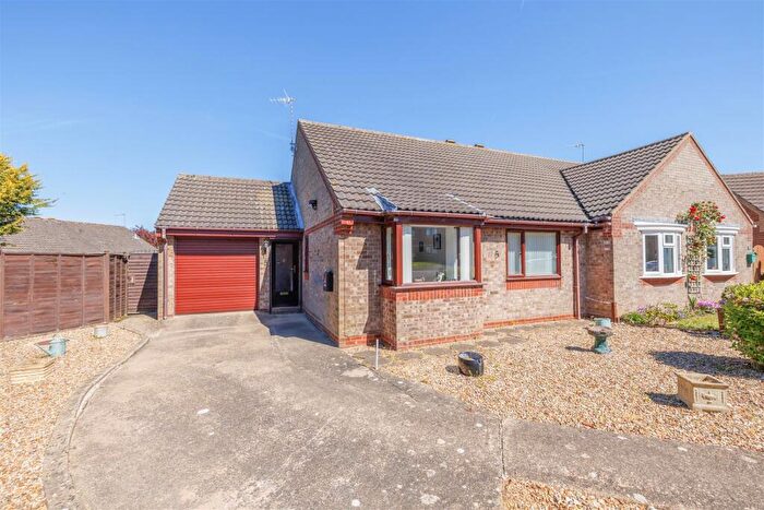 2 Bedroom Semi-Detached Bungalow For Sale In Marion Close, Beccles, NR34
