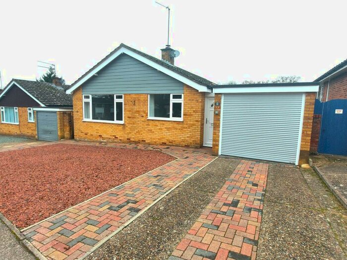 3 Bedroom House To Rent In Russell Baron Road, Fornham St. Martin, Bury St. Edmunds, IP31