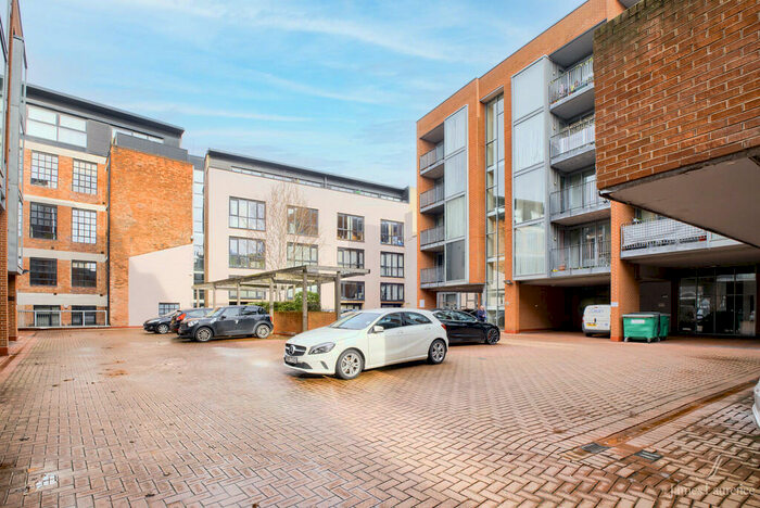 2 Bedroom Apartment To Rent In The Orb, Tenby Street, B1