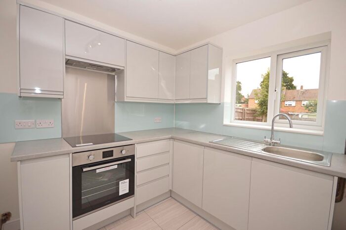 3 Bedroom Property To Rent In Ann Square, Kettering, NN16