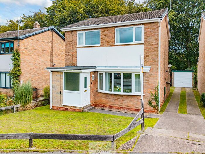 3 Bedroom Detached House For Sale In Wellington Avenue, North Anston, Sheffield, S25