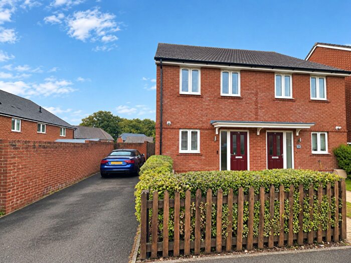2 Bedroom Semi Detached House To Rent In Saunders Way, Basingstoke, RG23