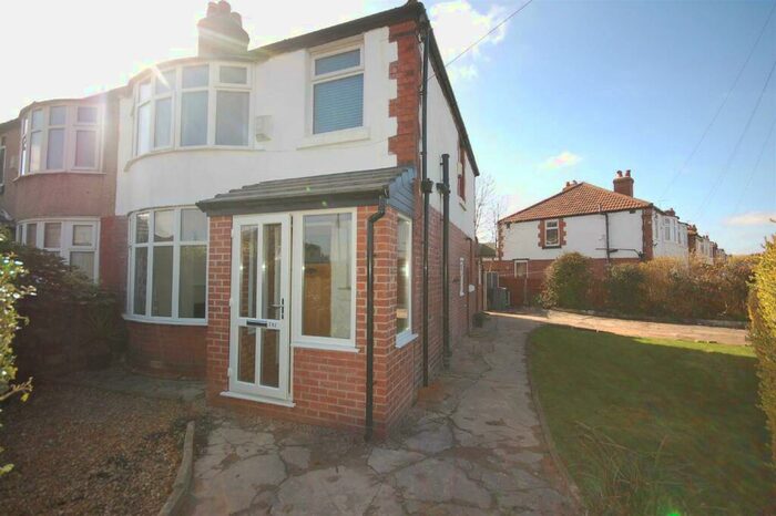 3 Bedroom Semi-Detached House To Rent In Yew Tree Road, Fallowfield, Manchester, M14
