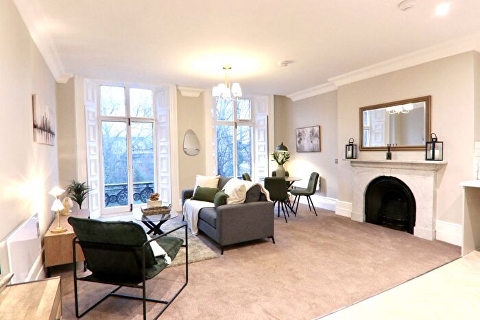 1 Bedroom Flat To Rent In South Parade, WF1