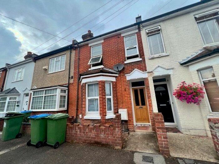 3 Bedroom Terraced House To Rent In Shayer Road, Southampton, Hampshire, SO15