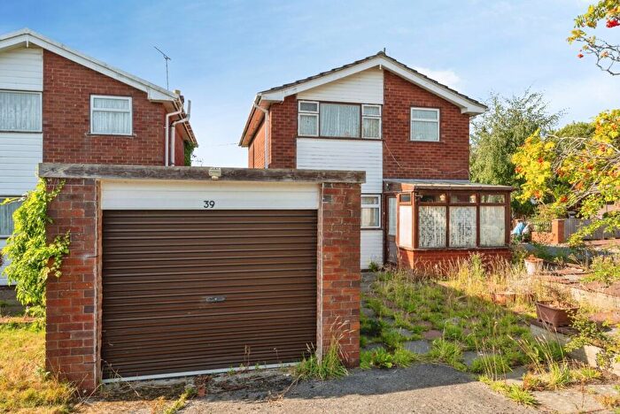 3 Bedroom Detached House For Sale In Lexham Green Close, Buckley, Flintshire, CH7