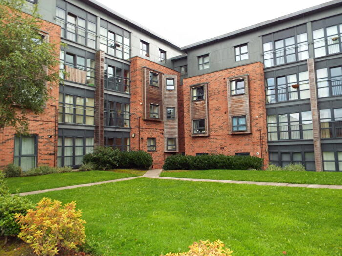 2 Bedroom Apartment To Rent In Devonshire Point, Eccles, M30
