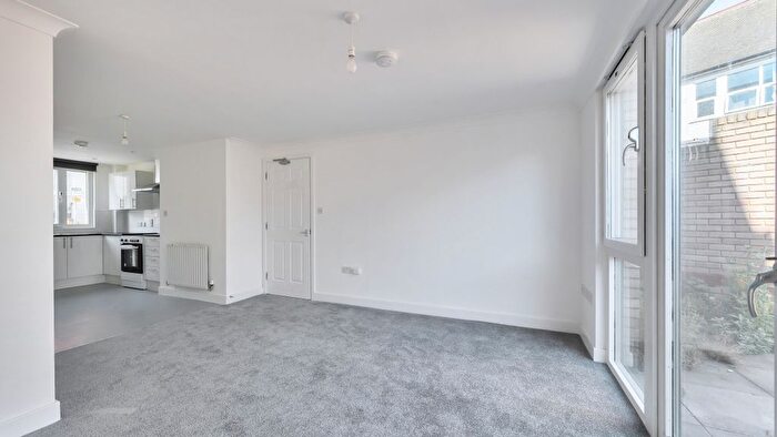 2 Bedroom Flat To Rent In Tanner St, Barking, IG11
