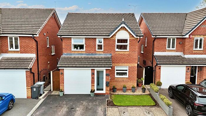 3 Bedroom Detached House For Sale In Turner Close, Crewe, CW1
