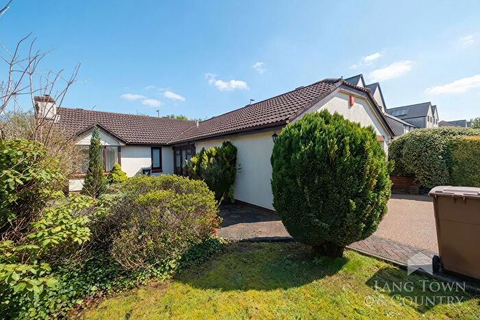 3 Bedroom Bungalow For Sale In Elmwood Close, Glenholt, Plymouth, PL6