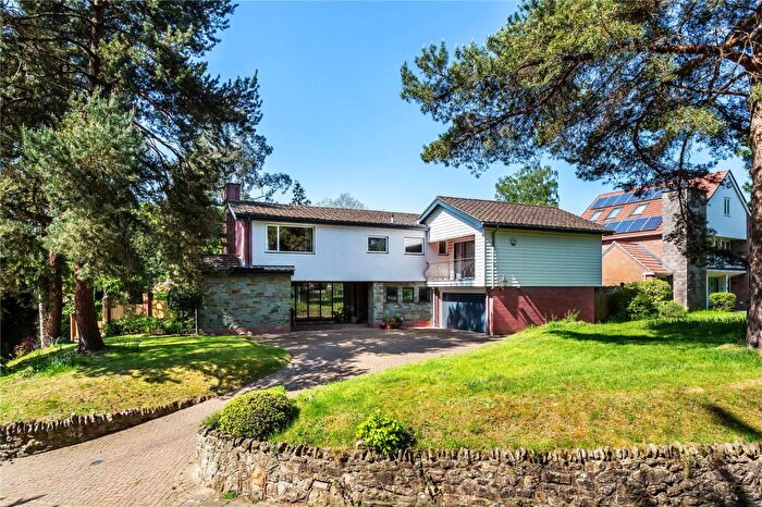 4 Bedroom Detached House For Sale In Parklands, Oxted, Surrey, RH8