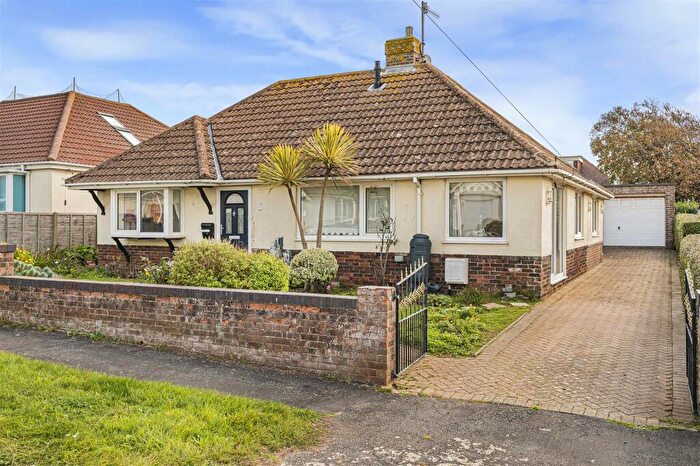 3 Bedroom Detached Bungalow For Sale In Malines Avenue, Peacehaven, BN10