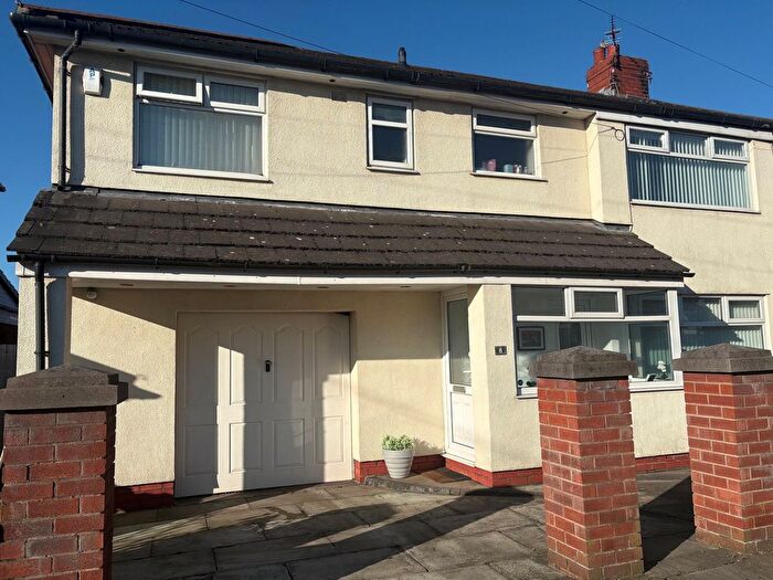 4 Bedroom Semi-Detached House For Sale In Dover Road, Maghull, L31