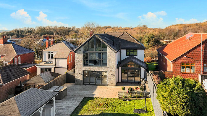 5 Bedroom Detached House For Sale In Dog Kennel Hill, Sheffield, S26