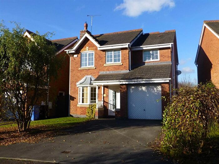 3 Bedroom Detached House To Rent In Chatsworth Gardens, Pandy, Wrexham, LL12