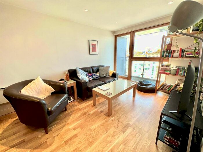 2 Bedroom Flat To Rent In Cartier House, Clarence Dock, Leeds, LS10