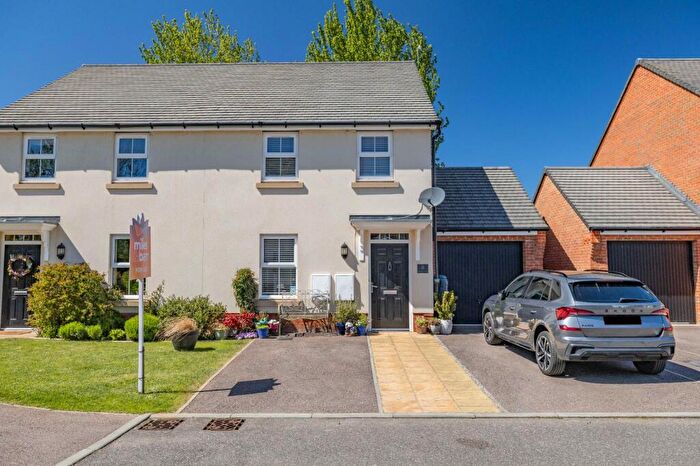 3 Bedroom Semi-Detached House For Sale In Spartan Close, Preston, Canterbury, Kent, CT3