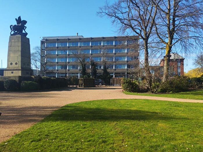 2 Bedroom Apartment To Rent In Victoria Park House, Stafford., ST16