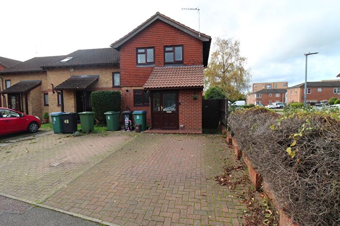 2 Bedroom Terraced House To Rent In Chenies Way, Watford, WD18