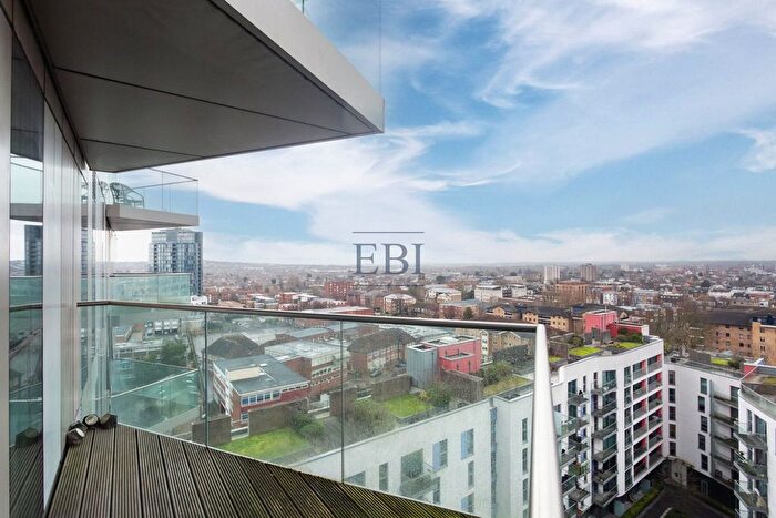 1 Bedroom Flat To Rent In Tennyson Apartments, Saffron Central Square, Croydon, CR0