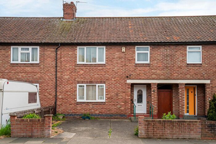 3 Bedroom Terraced House For Sale In St. Stephens Road, York, YO24