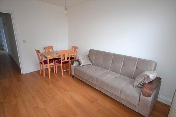 2 Bedroom Apartment To Rent In Kilburn High Road, London, NW6