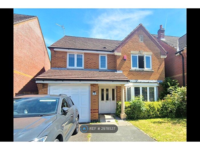 4 Bedroom Detached House To Rent In Oakcliffe Road, Manchester, M23
