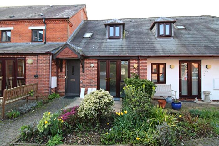 2 Bedroom Retirement Property For Sale In Town Mill, Overton., RG25