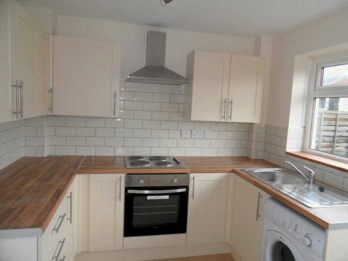 3 Bedroom Detached House To Rent In Upton Close, Maltby, Rotherham, S66