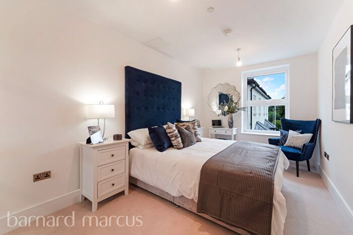 1 Bedroom Flat For Sale In Malden Road, New Malden, KT3