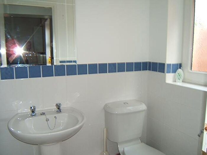 4 Bedroom House To Rent In Gleave Road, Selly Oak, Birmingham, West Midlands, B29