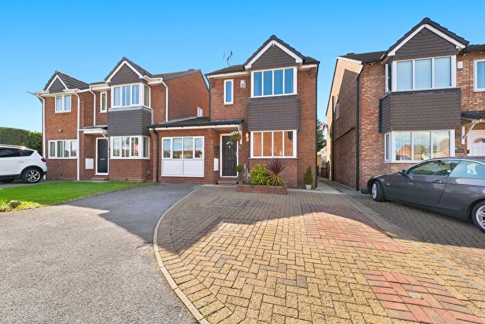 3 Bedroom Link Detached House For Sale In St. Johns Court, Sunnyside, Rotherham, S66