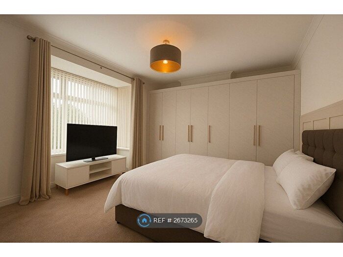 3 Bedroom Terraced House To Rent In Waterloo Road, Smethwick, B66
