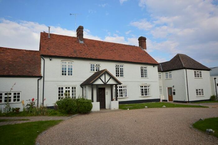 2 Bedroom Flat To Rent In Nup End, Old Knebworth, SG3