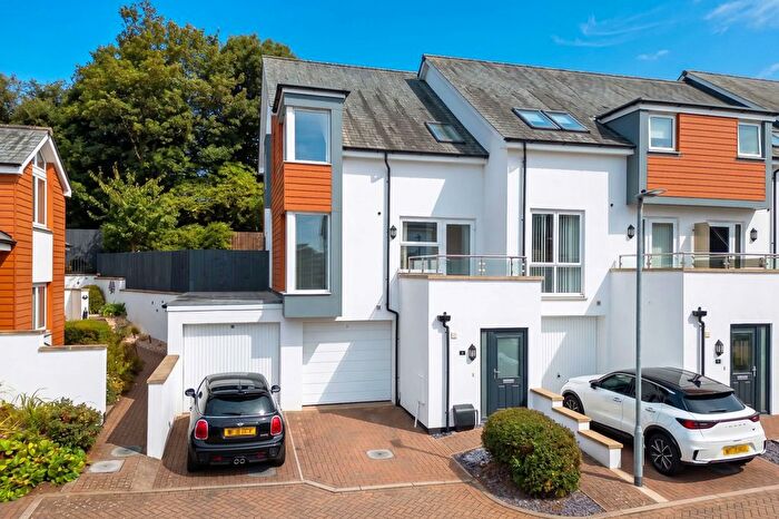 3 Bedroom End Terrace House To Rent In Moorhaven Close, Torquay, TQ1