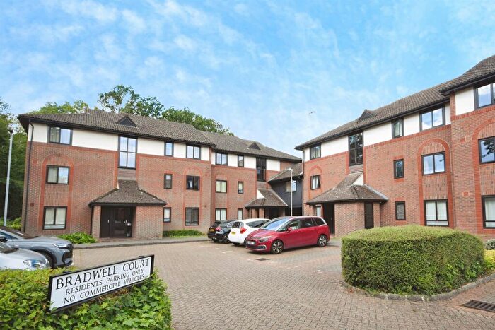 1 Bedroom Apartment For Sale In Bradwell Green, Hutton, Brentwood, CM13