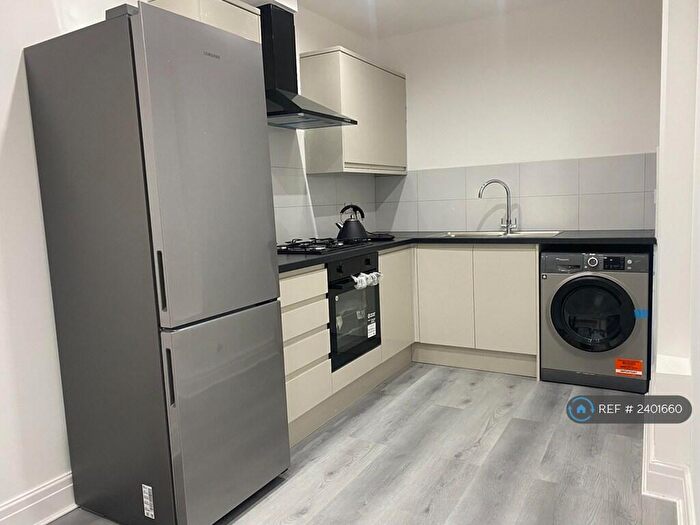 1 Bedroom Flat To Rent In Tanner St, Barking, IG11