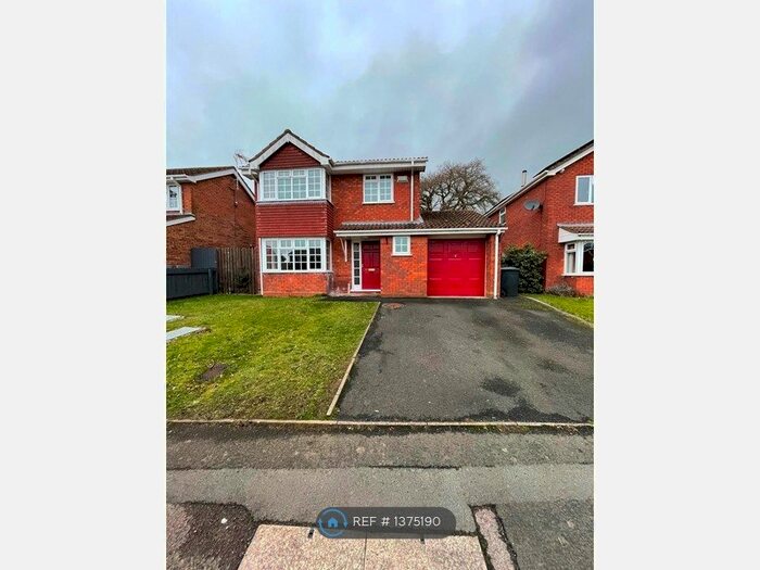 4 Bedroom Detached House To Rent In Blackstitch Lane, Redditch, B97