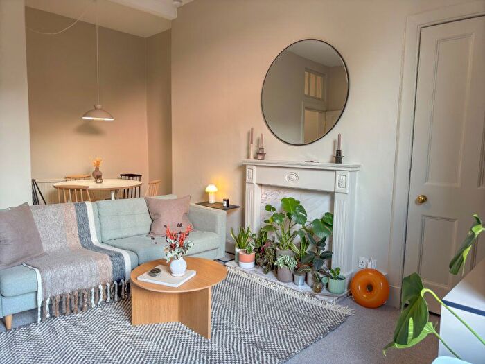 2 Bedroom Flat To Rent In Prince Regent Street, Leith, Edinburgh, EH6