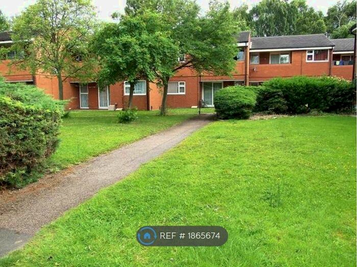 1 Bedroom Flat To Rent In Durham Road, Loughborough, LE11