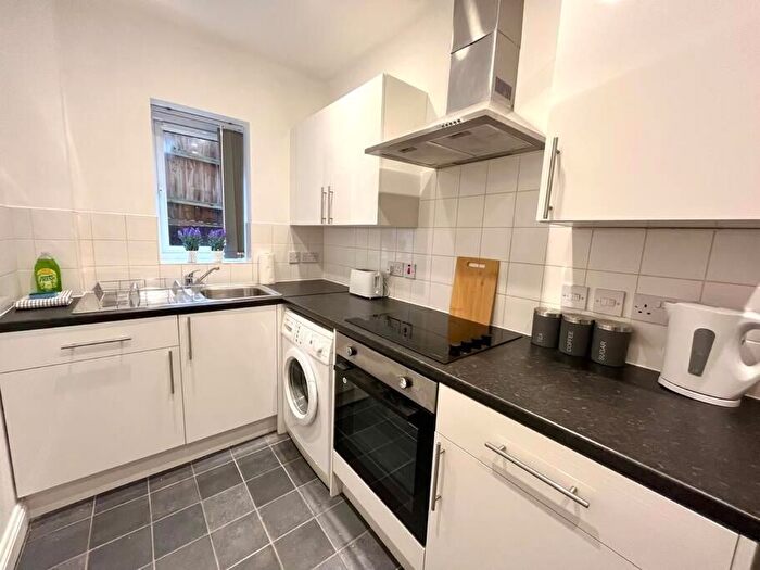 1 Bedroom Flat To Rent In Lorne Park Road, Bournemouth, BH1