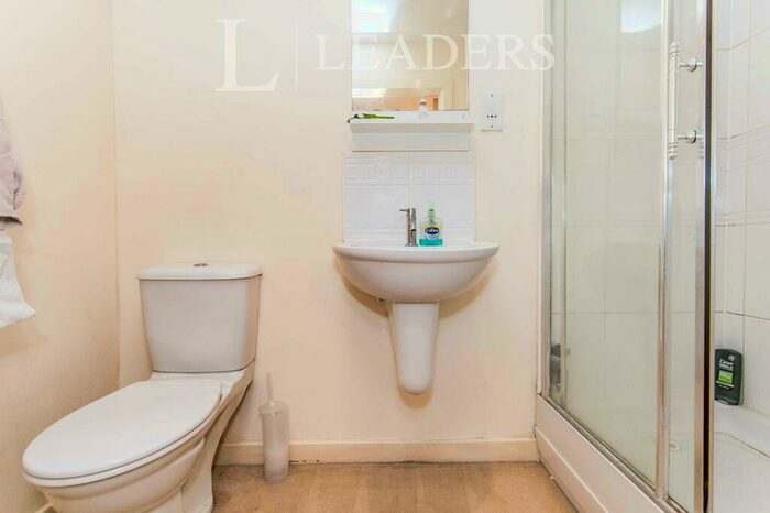 2 Bedroom Apartment To Rent In Quayside Drive, , Colchester, CO2