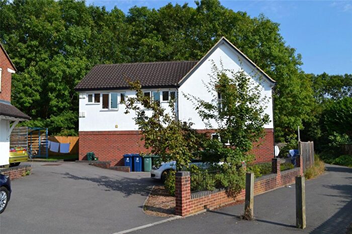 2 Bedroom Flat To Rent In Nuffield Road, Headington, Oxford, OX3