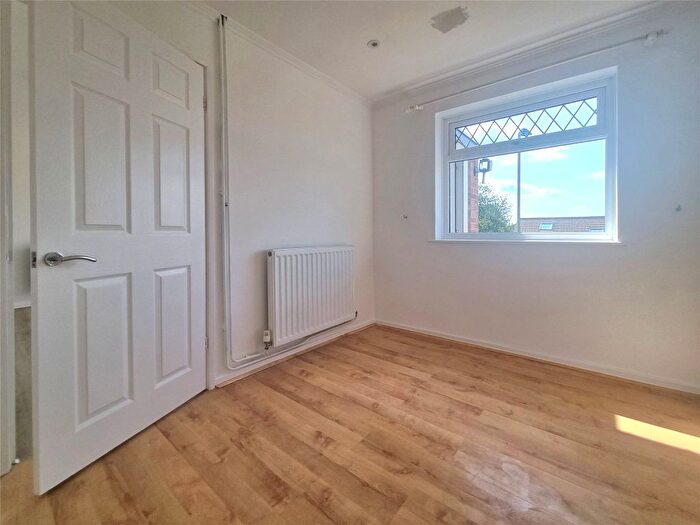 2 Bedroom Bungalow To Rent In Barnfield Road, Orpington, BR5