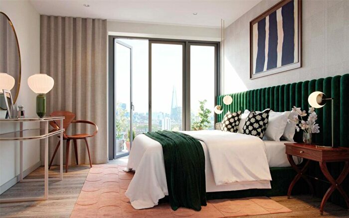 2 Bedroom Apartment To Rent In Legacy Building, Viaduct Gardens, Nine Elms, SW11