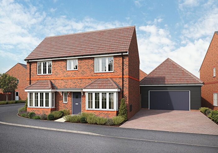 4 Bedroom Detached House For Sale In Kimblewick Road, Great Kimble, Aylesbury, HP17