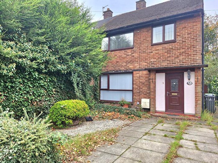 3 Bedroom Semi-Detached House To Rent In Clough Avenue, Westhoughton, Bolton, BL5