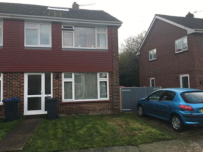 5 Bedroom Semi-Detached House To Rent In College Road, Canterbury, Canterbury, CT1