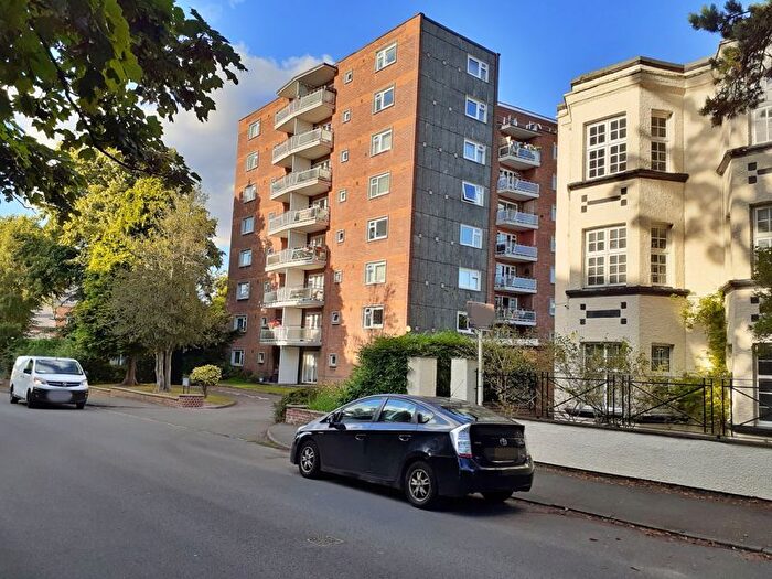 2 Bedroom Flat To Rent In Melville Road, Edgbaston, Birmingham, B16